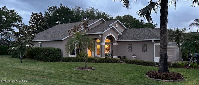 680 Morning Cove Circle SE, Palm Bay, FL 32909