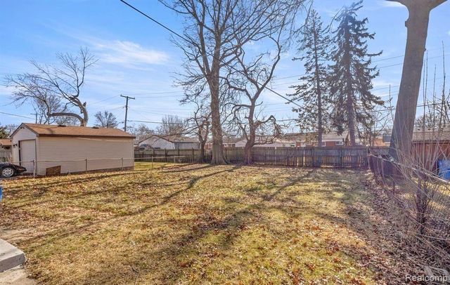 27007 Joy Road, Dearborn Heights, MI 48127