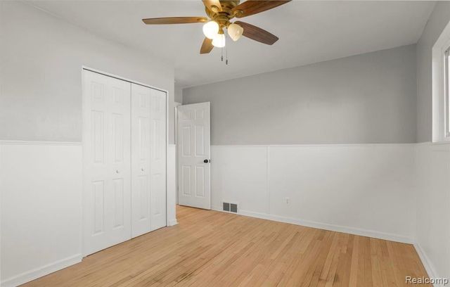 27007 Joy Road, Dearborn Heights, MI 48127