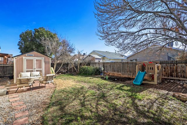 7924 Tiffany Road SW, Albuquerque, NM 87121