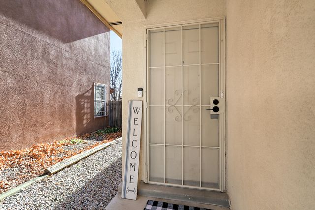 7924 Tiffany Road SW, Albuquerque, NM 87121