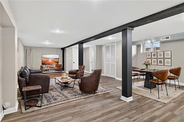 5631 Euclid Avenue, Kansas City, MO 64130