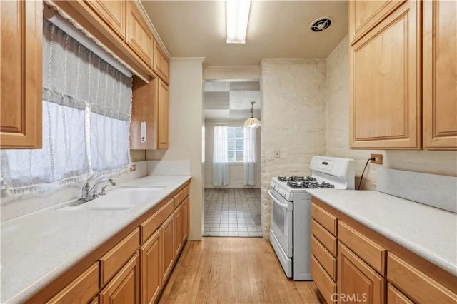 3057 Orange Avenue, La Crescenta, CA 91214