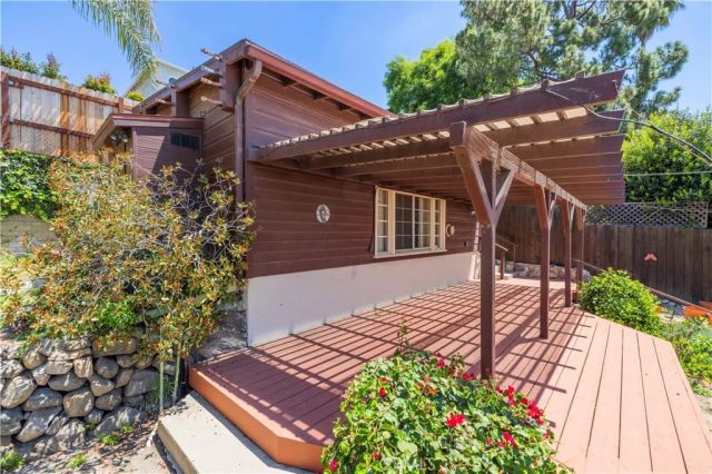 3057 Orange Avenue, La Crescenta, CA 91214