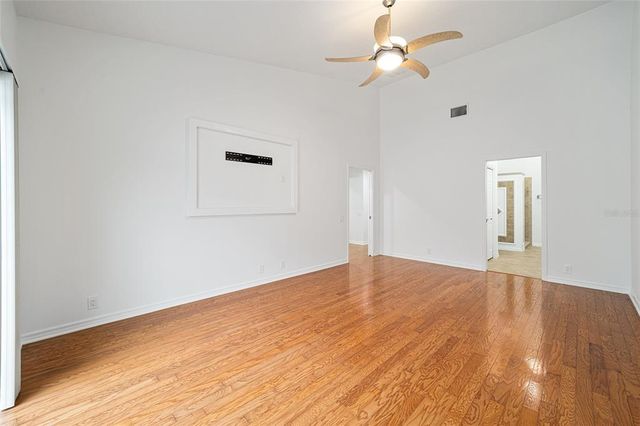 6042 TOPSAIL ROAD, Lady Lake, FL 32159