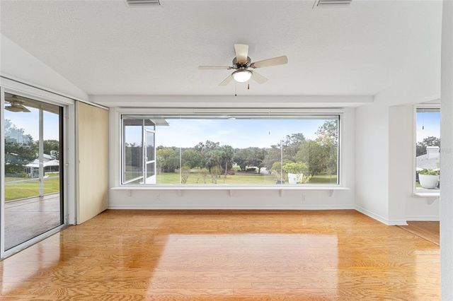 6042 TOPSAIL ROAD, Lady Lake, FL 32159