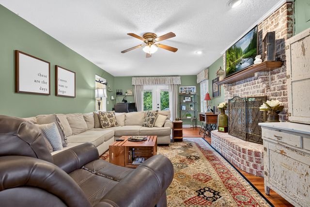 1547 Sterling Oaks Drive, Moncks Corner, SC 29461