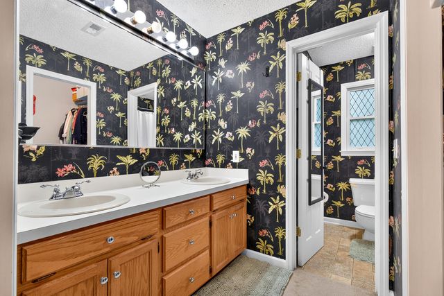1547 Sterling Oaks Drive, Moncks Corner, SC 29461