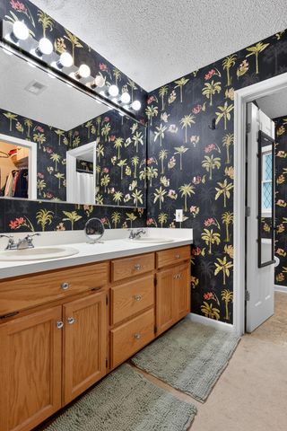 1547 Sterling Oaks Drive, Moncks Corner, SC 29461