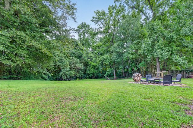 1547 Sterling Oaks Drive, Moncks Corner, SC 29461