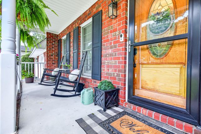 1547 Sterling Oaks Drive, Moncks Corner, SC 29461