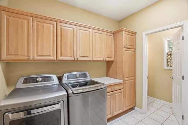 5865 Little Sandy Loop, Nine Mile Falls, WA 99026