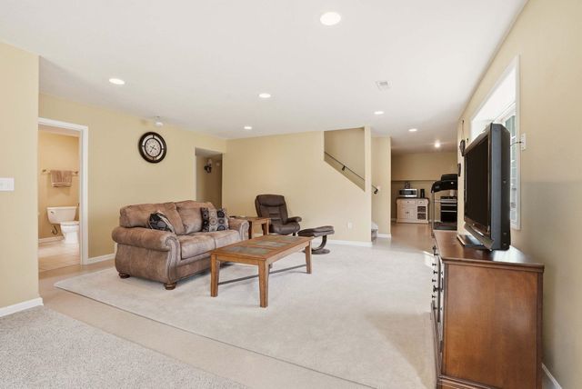 5865 Little Sandy Loop, Nine Mile Falls, WA 99026