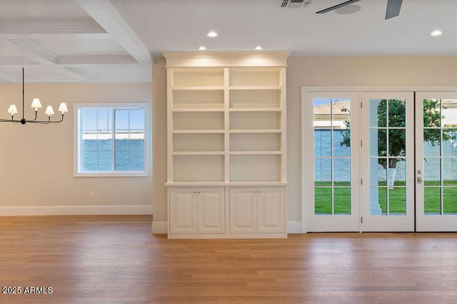 2495 E SUPERSTITION Drive, Gilbert, AZ 85297