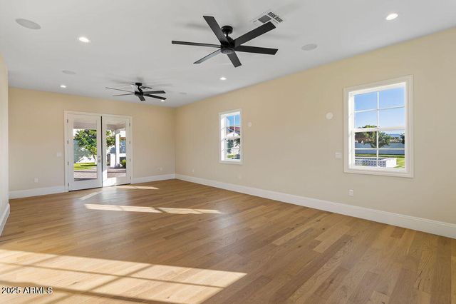 2495 E SUPERSTITION Drive, Gilbert, AZ 85297