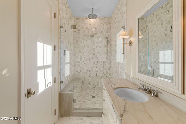 2495 E SUPERSTITION Drive, Gilbert, AZ 85297