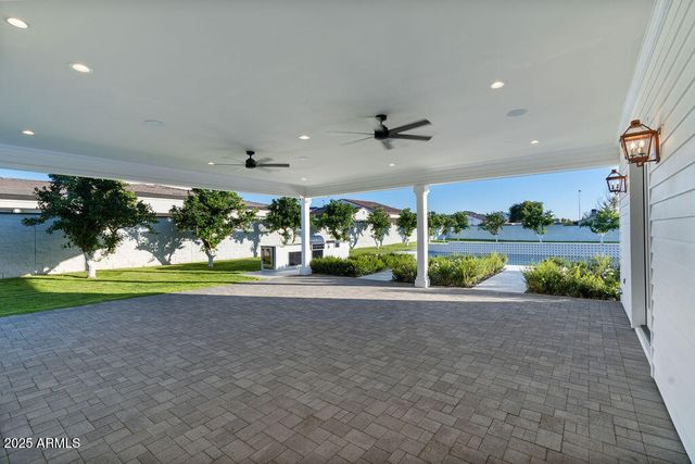 2495 E SUPERSTITION Drive, Gilbert, AZ 85297