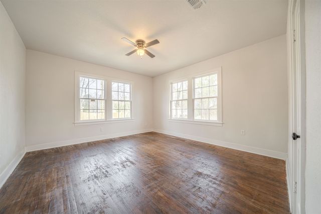 417 E Meredith, Marshall, TX 75670