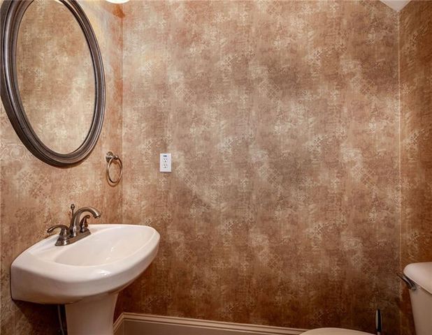 65 Orchard Drive, Covington, GA 30014