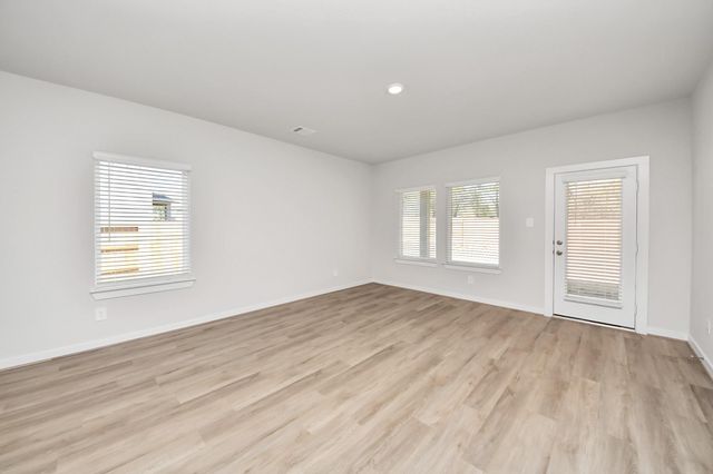 6808 Hart Oak Court, Conroe, TX 77304