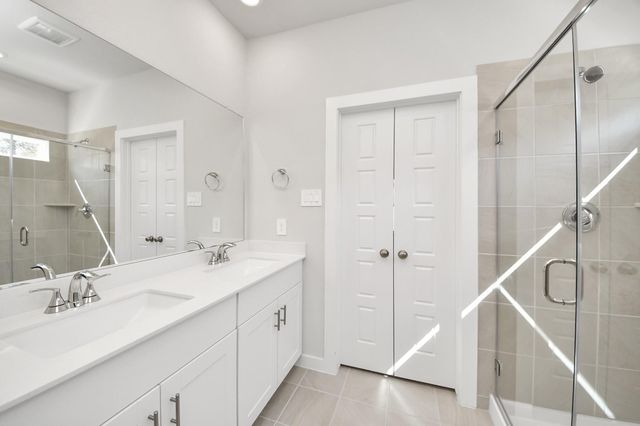 6808 Hart Oak Court, Conroe, TX 77304