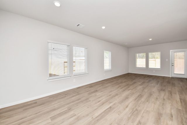 6808 Hart Oak Court, Conroe, TX 77304