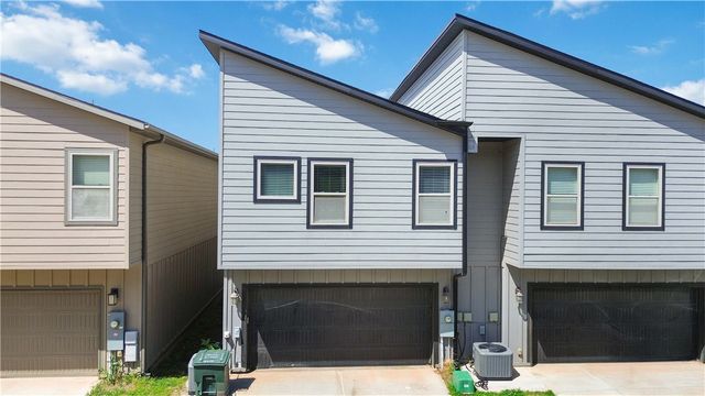 2648 Ward Drive, Fayetteville, AR 72704