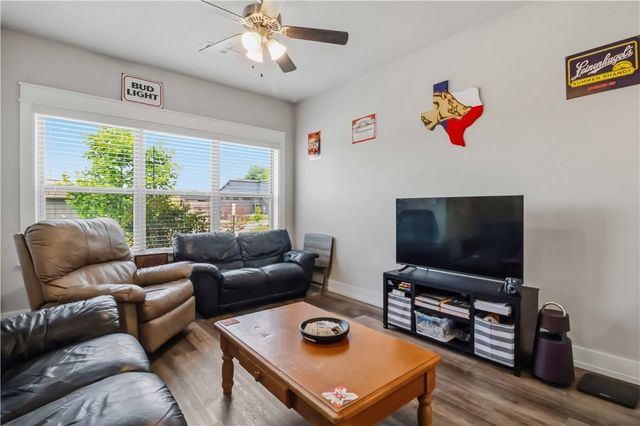 2648 Ward Drive, Fayetteville, AR 72704