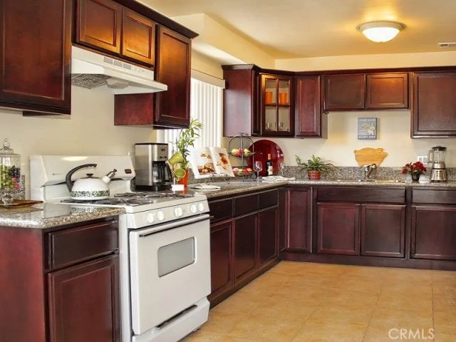 1409-- 1411 W 84th Place, Los Angeles, CA 90047