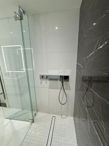 300 Biscayne Blvd Way 2508, Miami, FL 33131