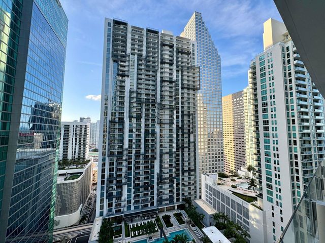300 Biscayne Blvd Way 2508, Miami, FL 33131