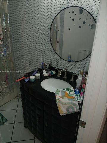 9403 Fontainebleau Boulevard 110, Miami, FL 33172