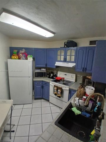 9403 Fontainebleau Boulevard 110, Miami, FL 33172