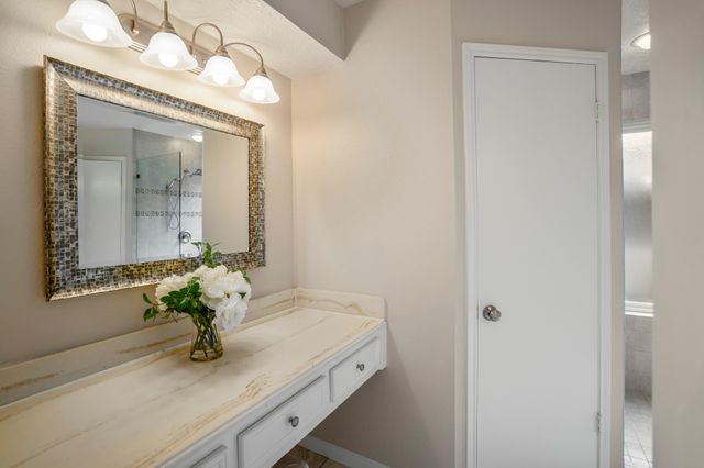 5207 Woodville Lane, Spring, TX 77379