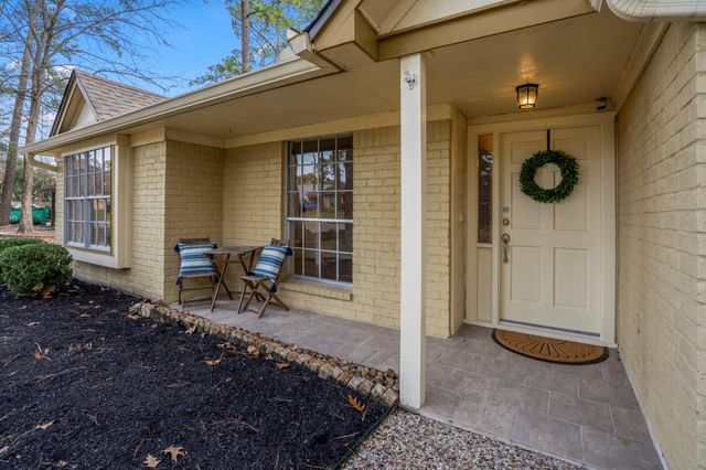 5207 Woodville Lane, Spring, TX 77379