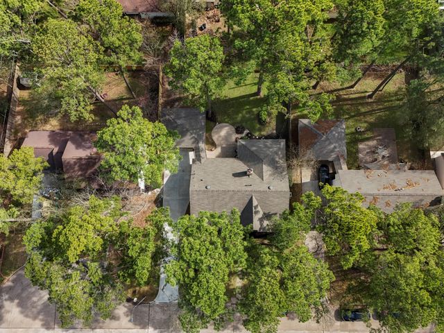 5207 Woodville Lane, Spring, TX 77379