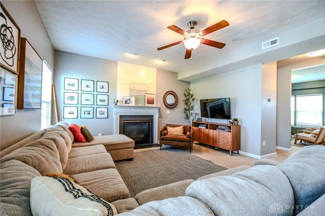 2457 Sunset Maple Drive, Tipp City, OH 45371