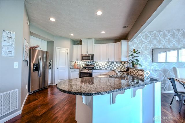2457 Sunset Maple Drive, Tipp City, OH 45371