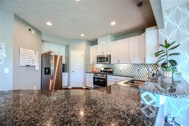 2457 Sunset Maple Drive, Tipp City, OH 45371