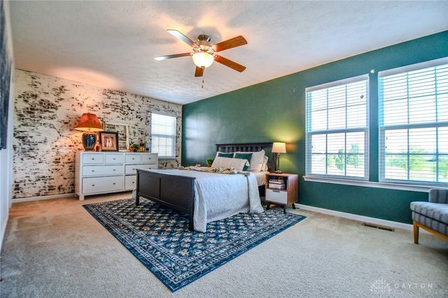 2457 Sunset Maple Drive, Tipp City, OH 45371