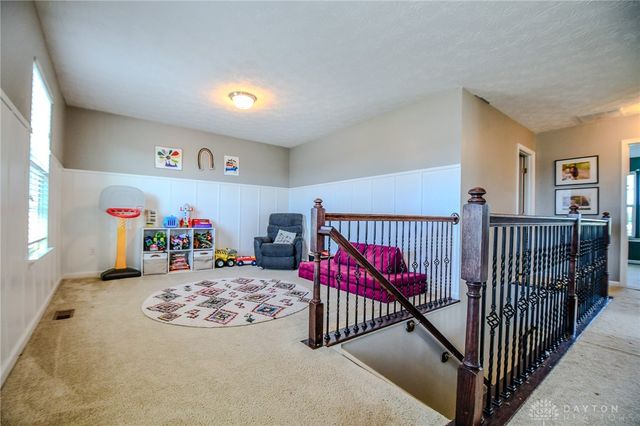 2457 Sunset Maple Drive, Tipp City, OH 45371