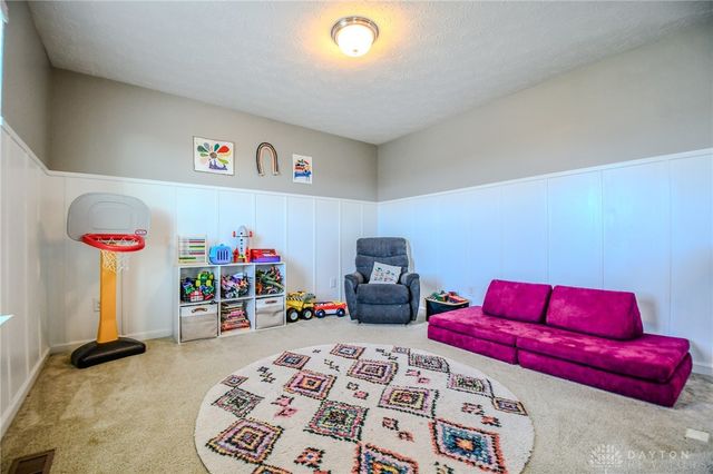 2457 Sunset Maple Drive, Tipp City, OH 45371