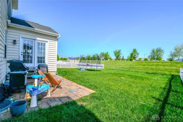 2457 Sunset Maple Drive, Tipp City, OH 45371