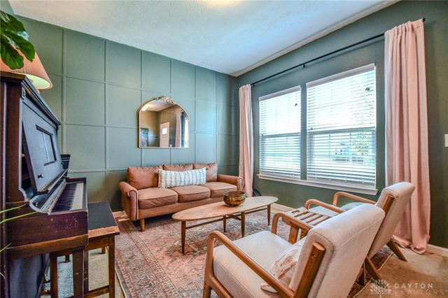 2457 Sunset Maple Drive, Tipp City, OH 45371