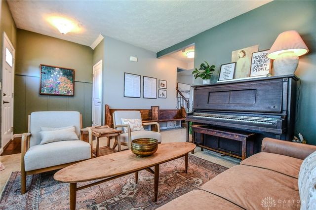 2457 Sunset Maple Drive, Tipp City, OH 45371