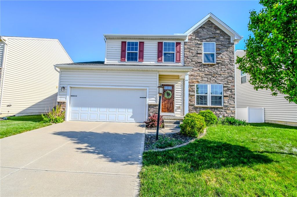 2457 Sunset Maple Drive, Tipp City, OH 45371