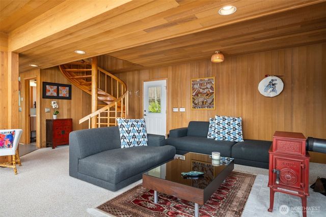 7991 E State Route 106, Union, WA 98592