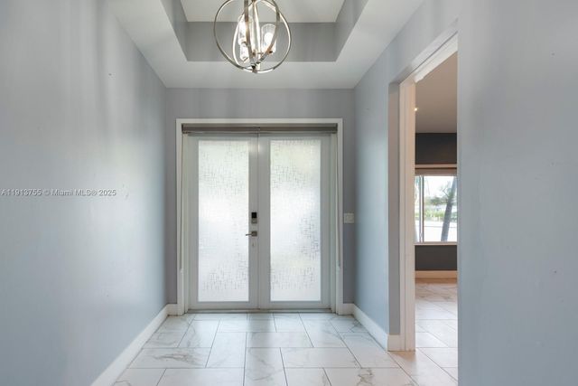 4920 NE 1st Ter, Oakland Park, FL 33334