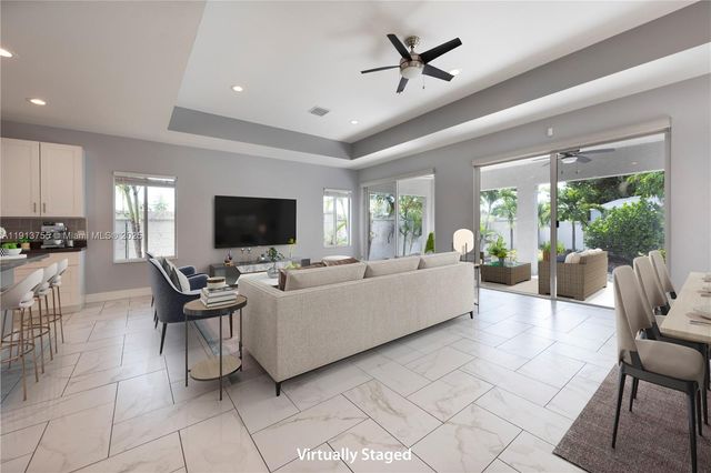 4920 NE 1st Ter, Oakland Park, FL 33334