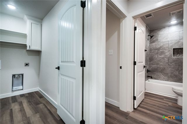 1208 Mills Street, Gatesville, TX 76528